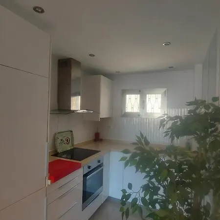 Cayey 2-bedroom *